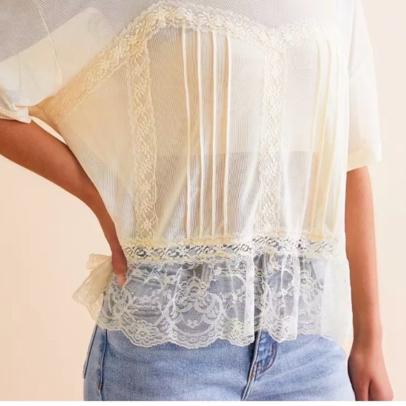 Willow & Root Buckle Elegant Cream Mesh and Lace Women Top Xsmall - Picture 7 of 7